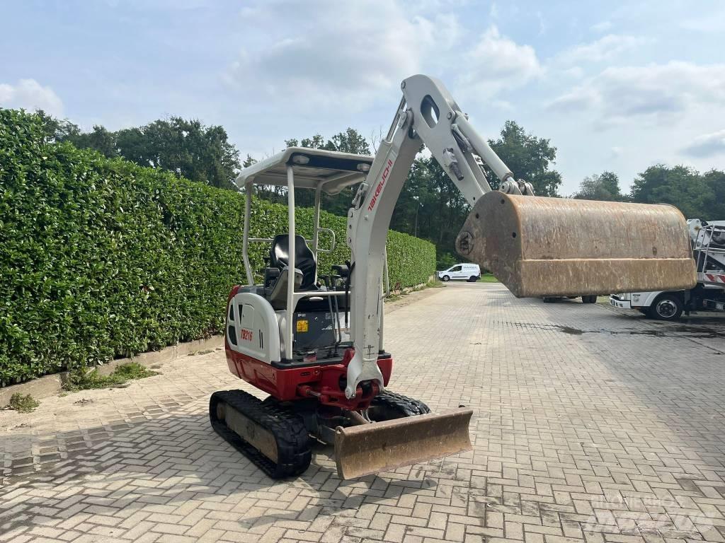 Takeuchi TB 216 Mini Escavadoras <7t