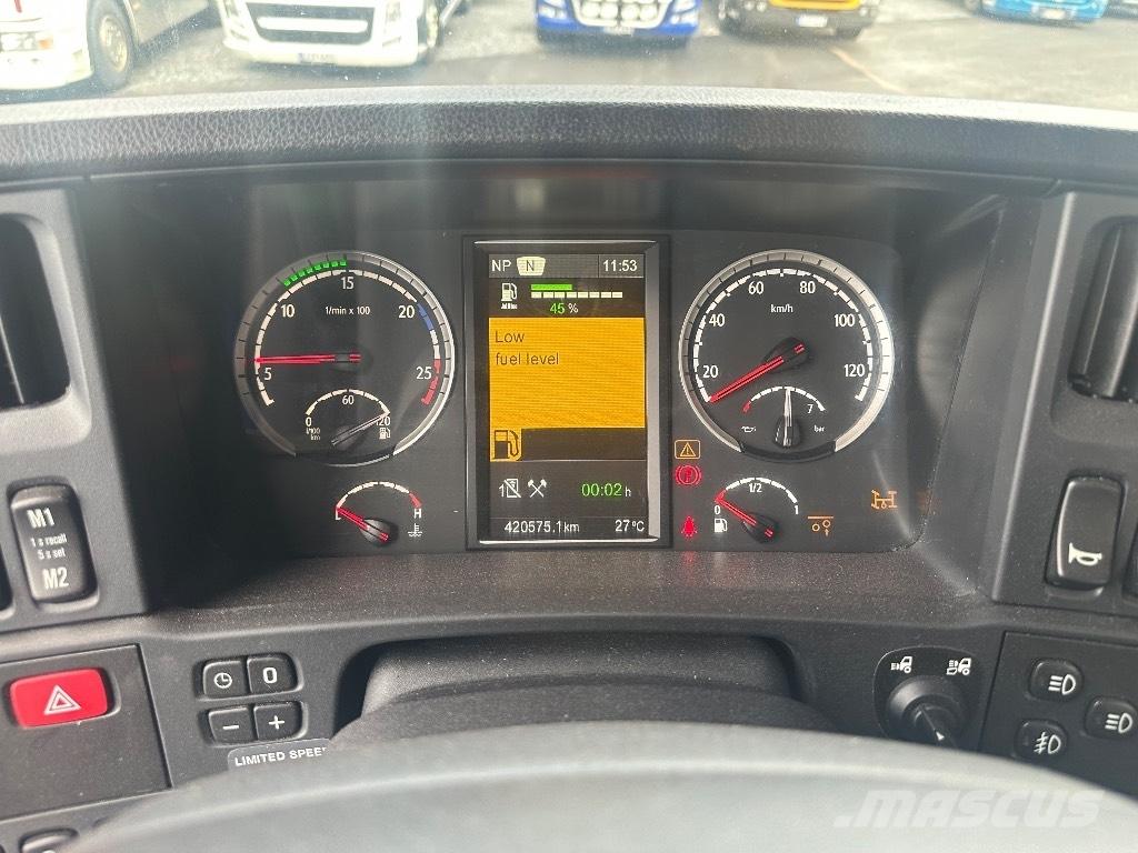 Scania R580 6x2*4 Camiões Ampliroll