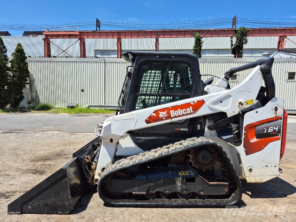 Bobcat T 64 Carregadoras de direcção deslizante