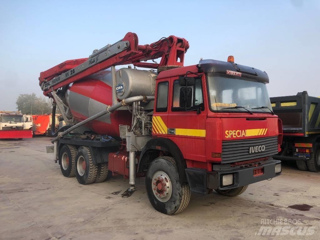 Iveco 330.30 H Camiões de betão