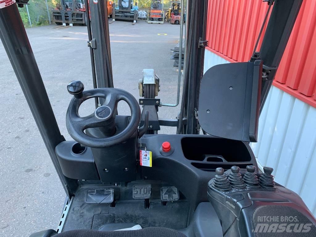 Linde E16C-02 Empilhadores eléctricos