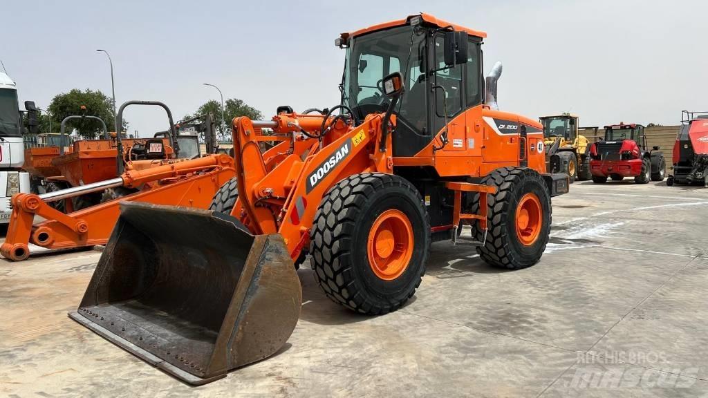 Doosan DL 200-5 Mini carregadoras