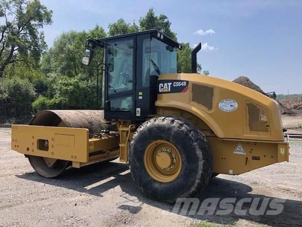 CAT CS 64 B Cilindros Compactadores monocilíndricos