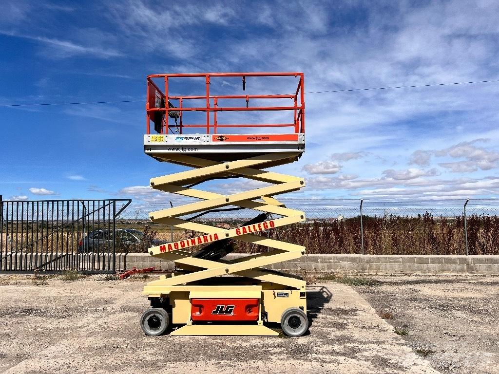 JLG 3246 ES Elevadores de tesoura