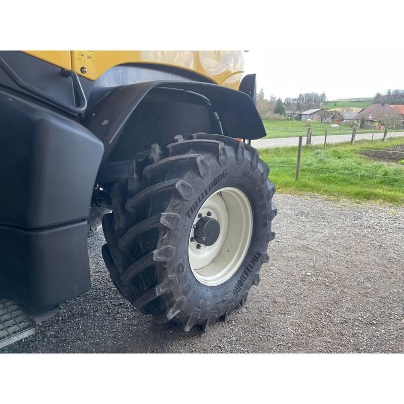 New Holland FR 700 Forrageiras auto-propulsionadas
