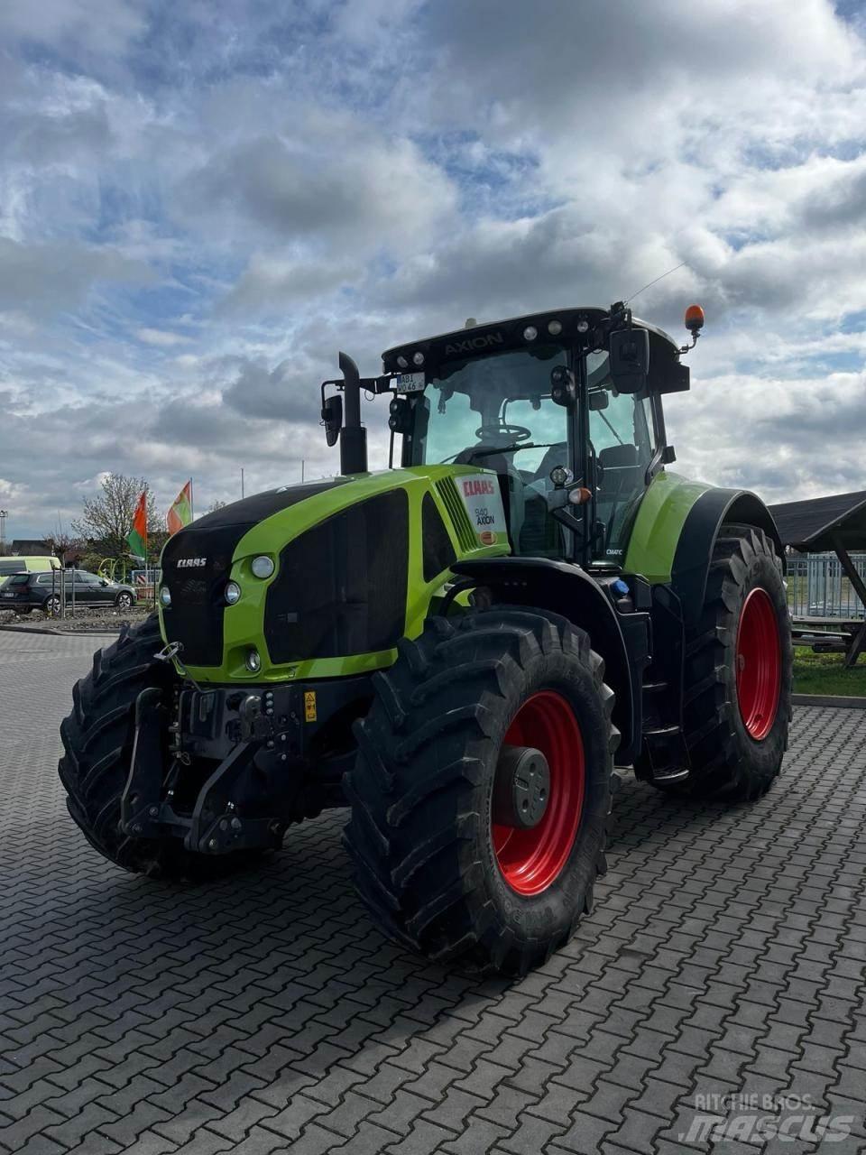 CLAAS Axion 940 Tratores Agrícolas usados