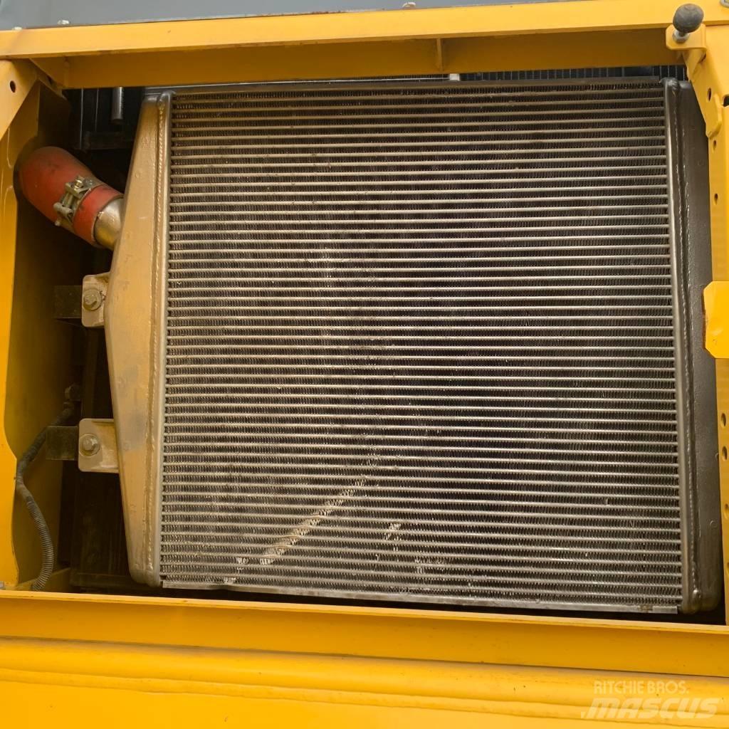 Komatsu PC450-8 Escavadoras de rastos