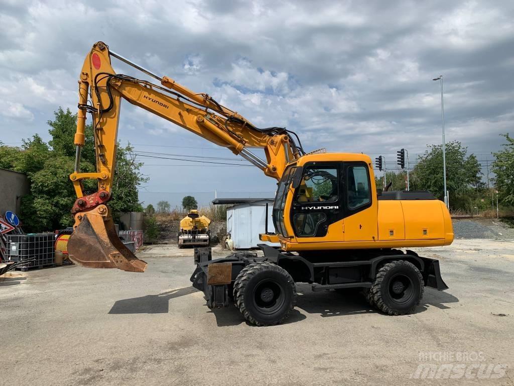 Hyundai ROBEX 170W-3 Escavadoras de rodas