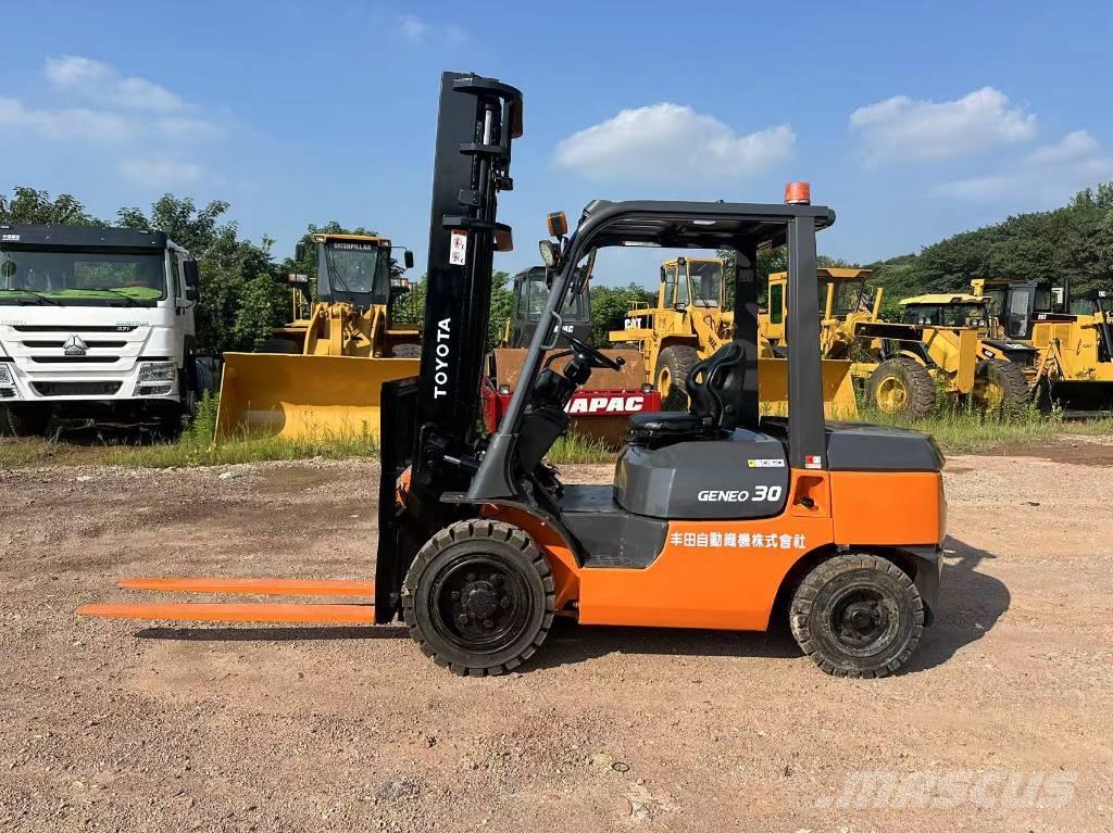 Toyota 30 forklift Empilhadores Diesel
