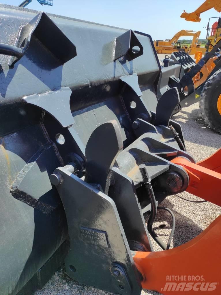 Doosan DL 350-5 Pás carregadoras de rodas