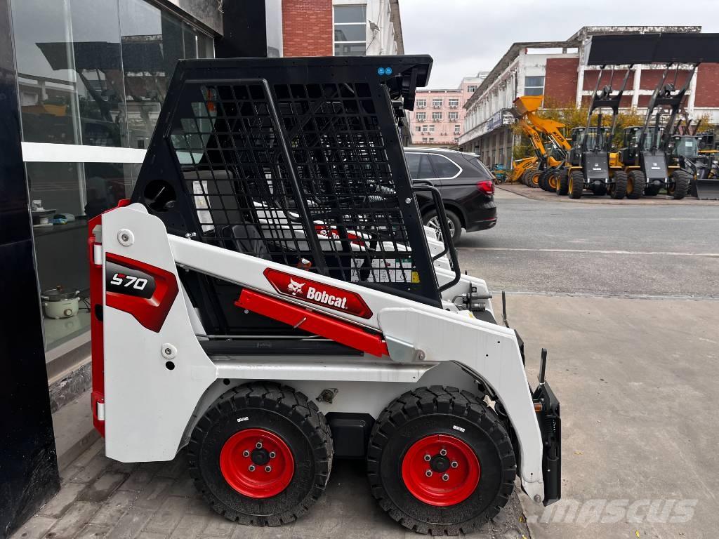 Bobcat S 70 Carregadoras de direcção deslizante
