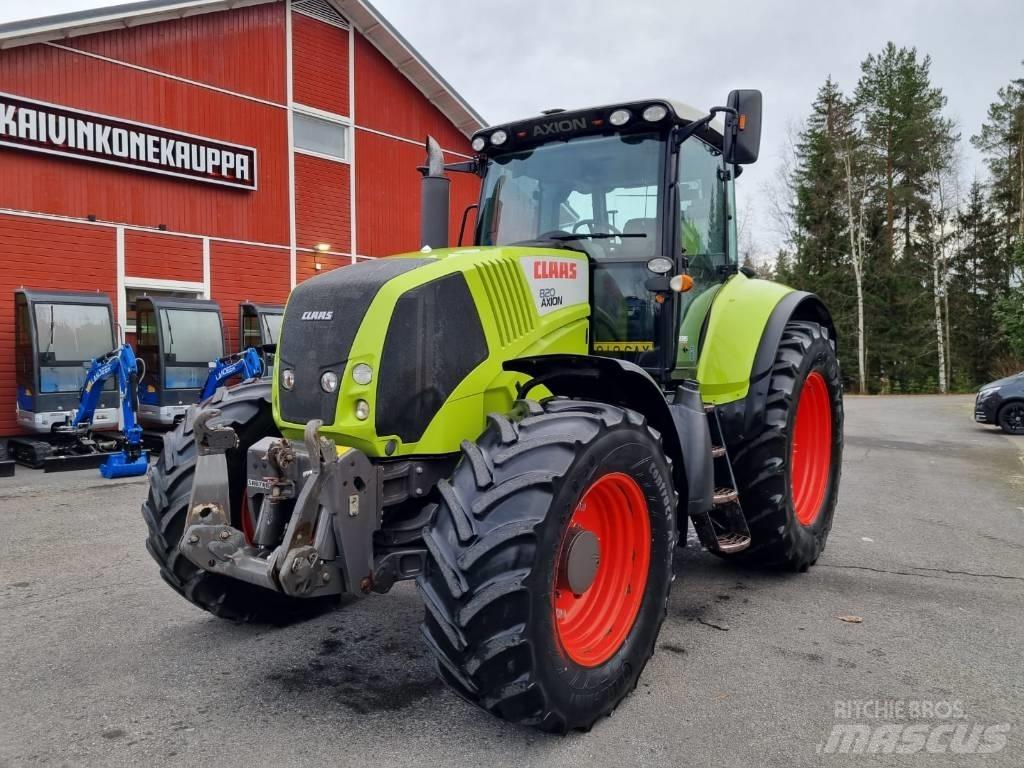 CLAAS 820 Axion Tratores Agrícolas usados