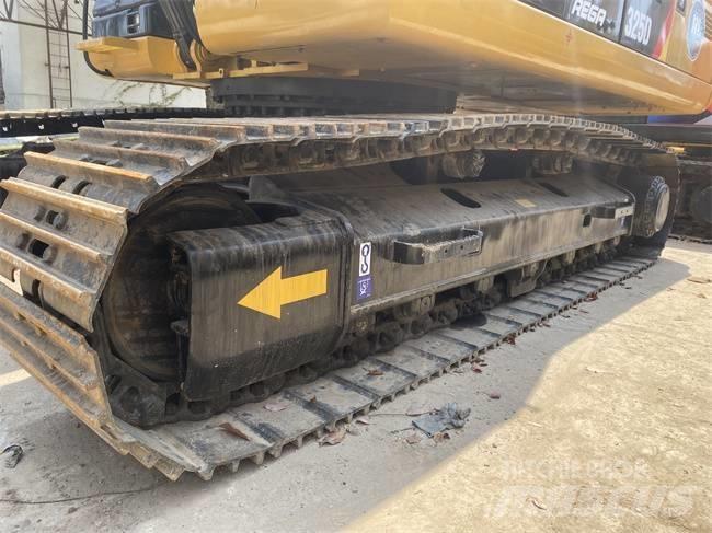 CAT 325 D Escavadoras de rastos