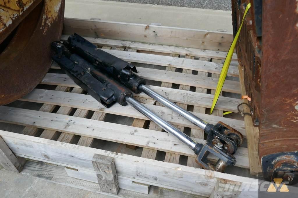 CAT 525D Grapple Transportes - Outros
