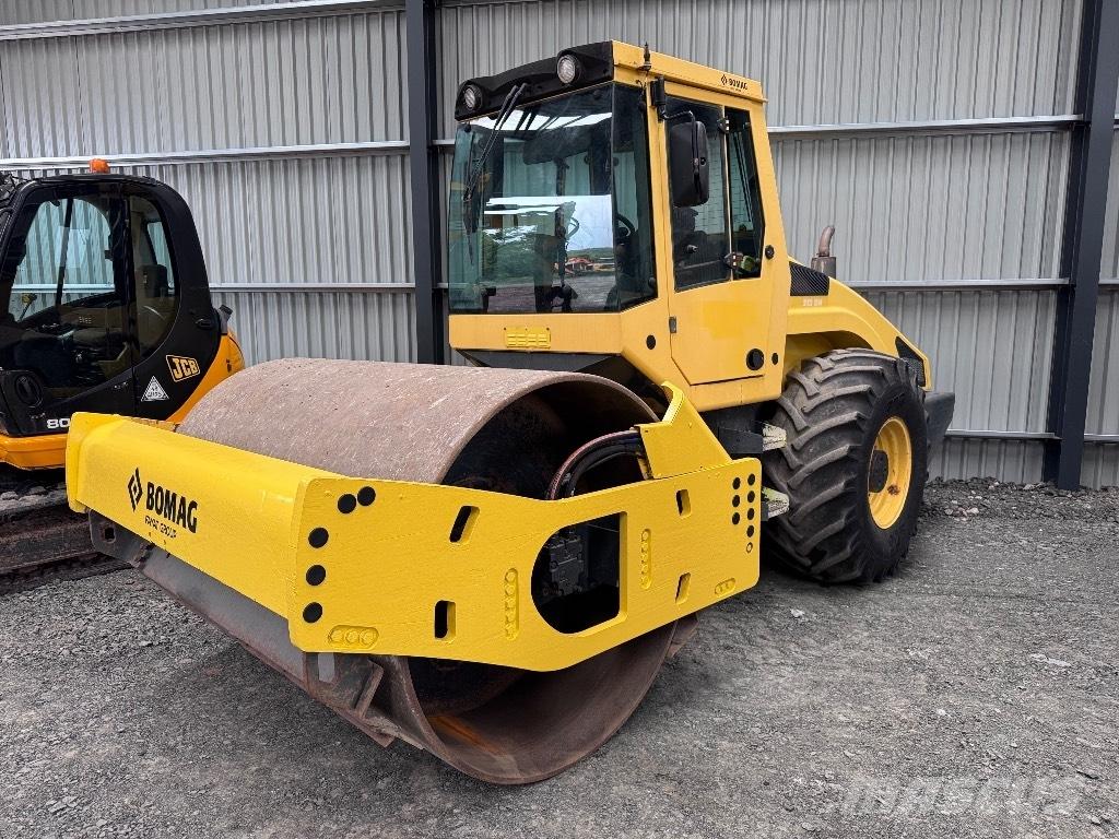 Bomag BW 213 D H-4 Cilindros Compactadores monocilíndricos