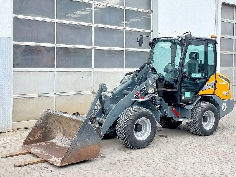 Giant G 3500 X-Tra Carregadoras de direcção deslizante