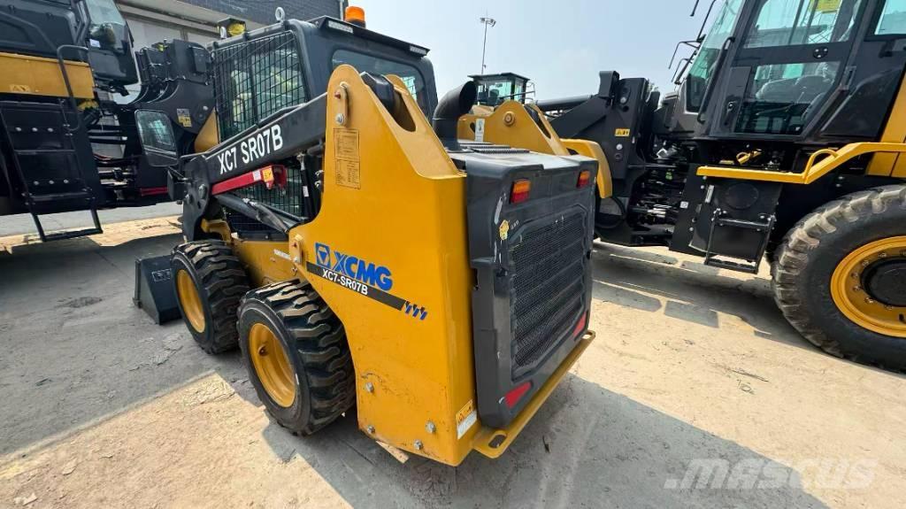 XCMG XC7-SR07B Retroescavadoras