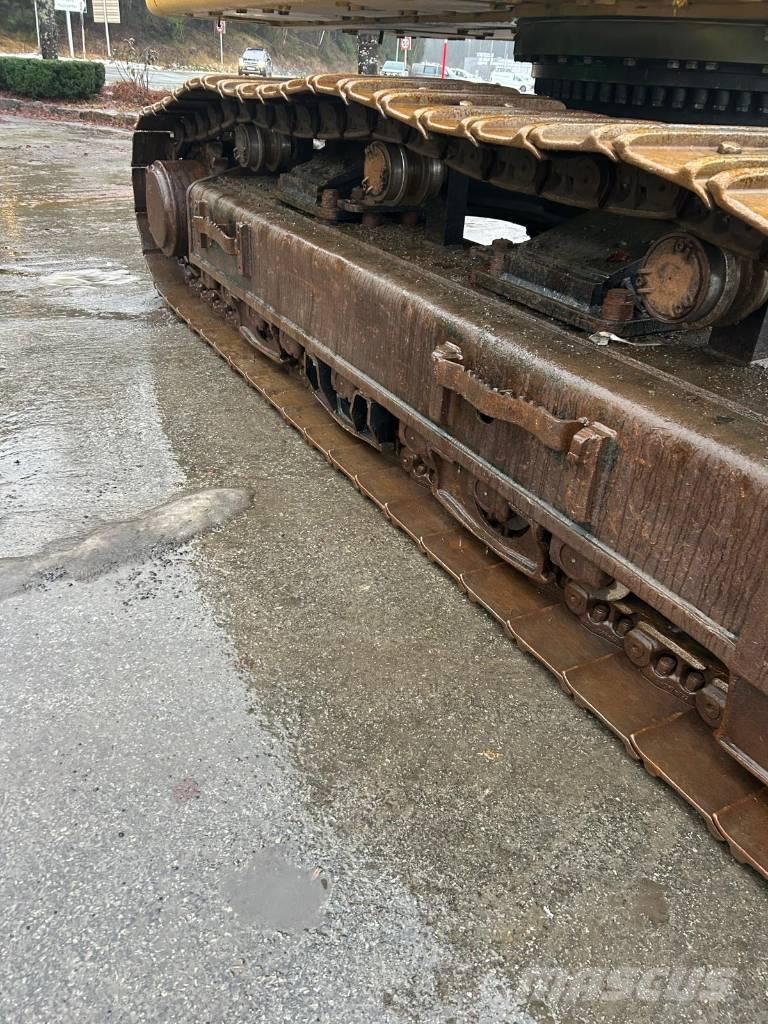 CAT 352 Escavadoras de rastos