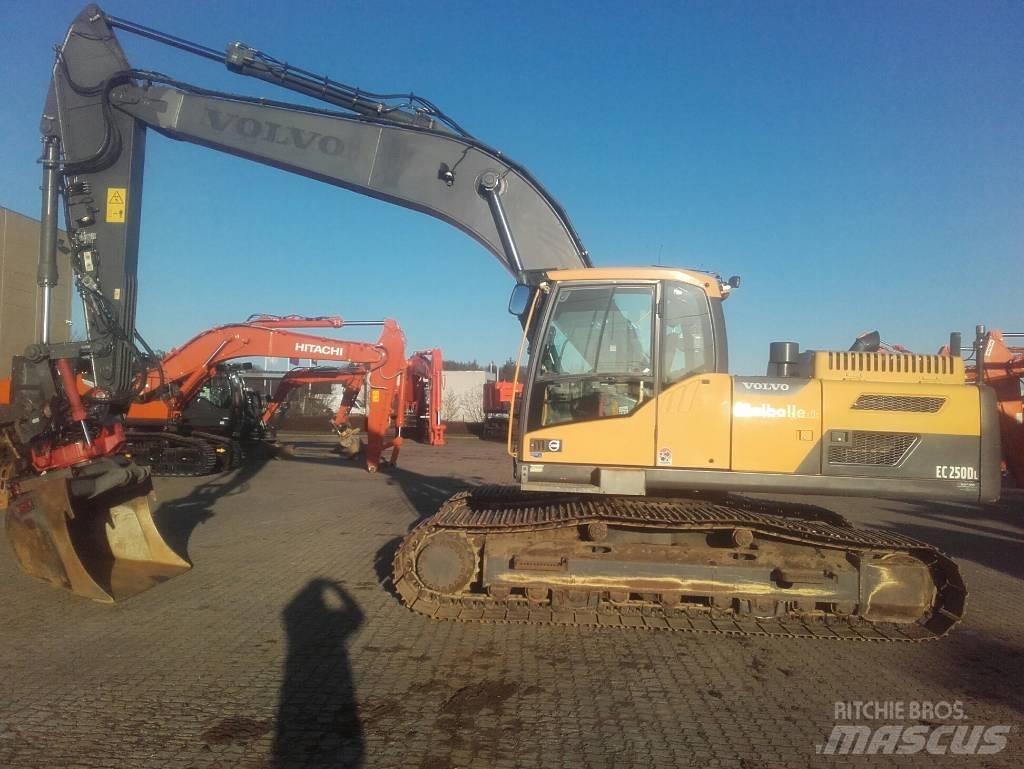 Volvo EC250DL Escavadoras de rastos