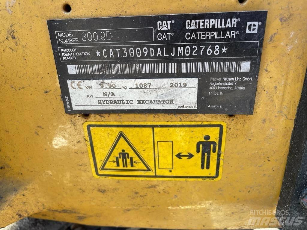 CAT 300.9 D Mini Escavadoras <7t