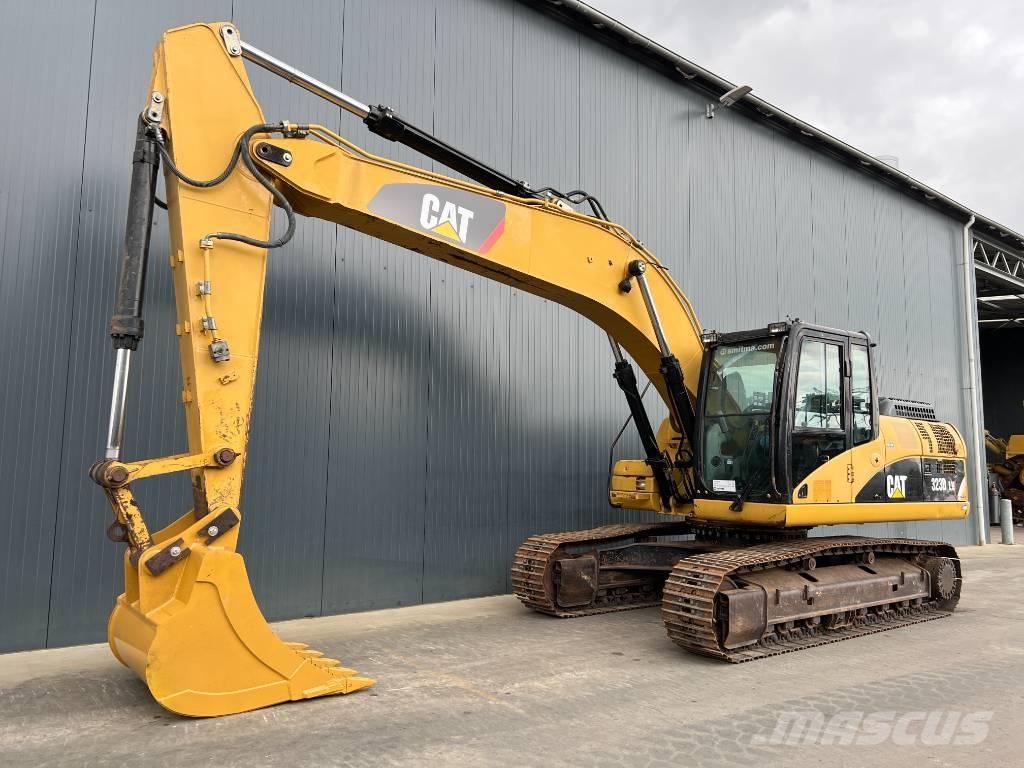 CAT 323D LN Escavadoras de rastos