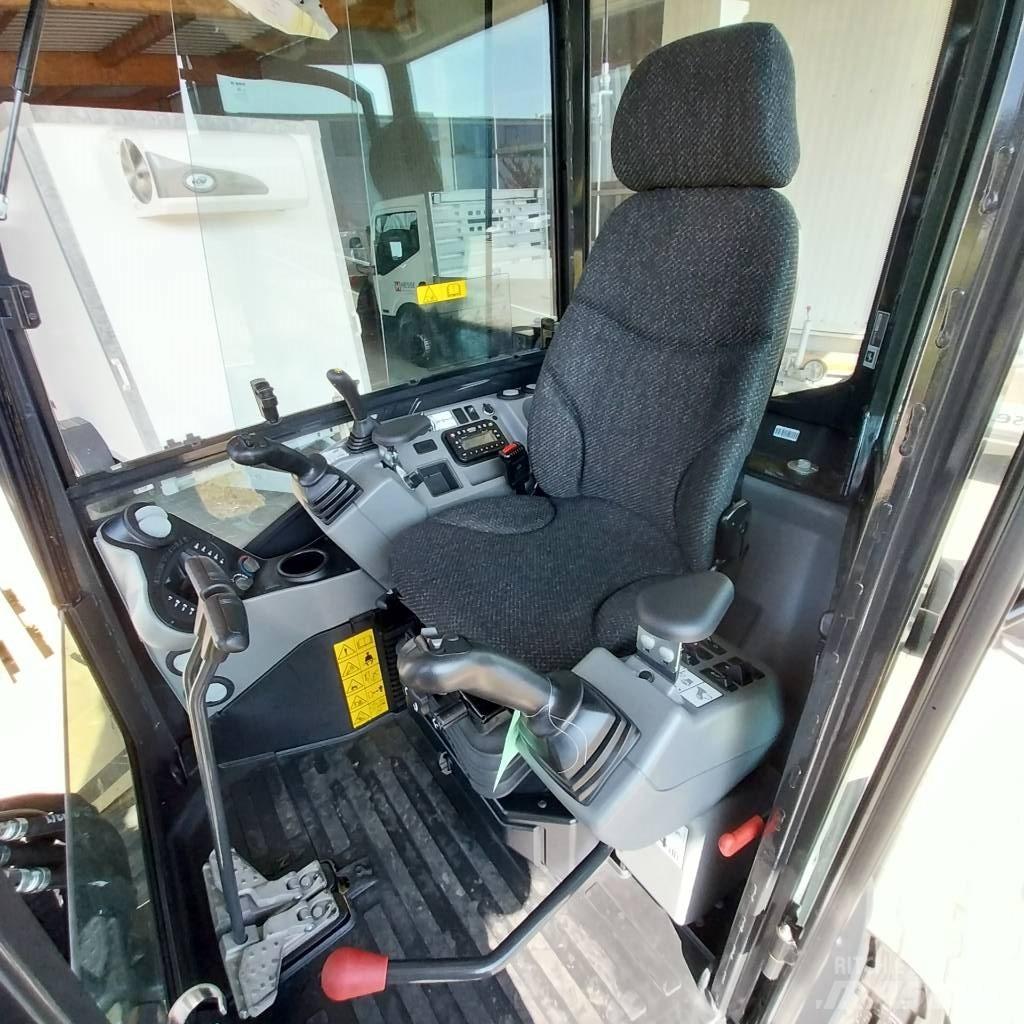 Bobcat E 27 Mini Escavadoras <7t