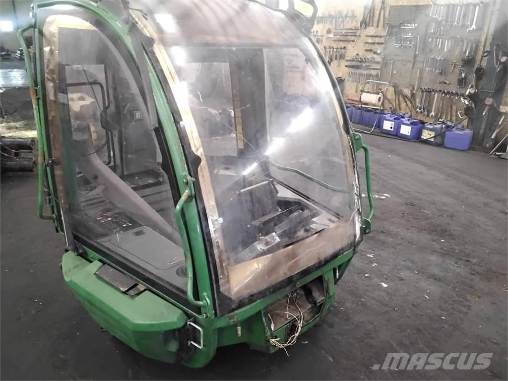 John Deere 1270E Cabines e interior
