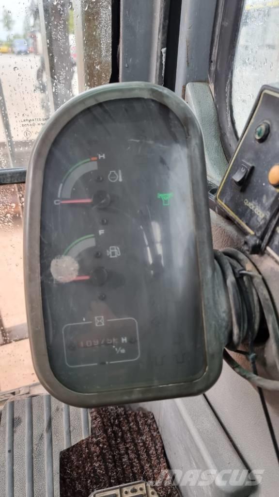 Volvo EC 210 B LC Escavadoras de rastos