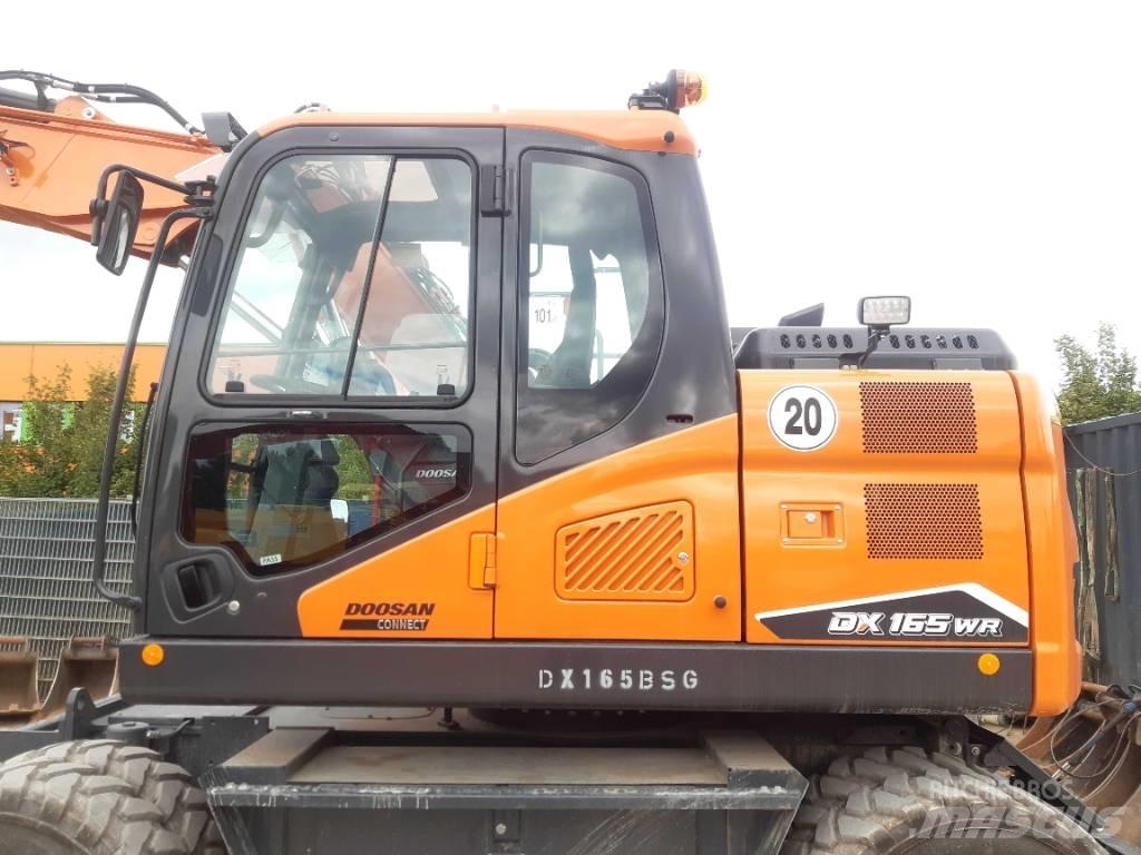Doosan DX165 WR-7 Escavadoras de rodas