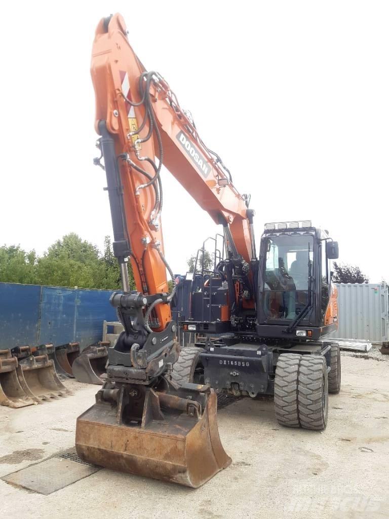 Doosan DX165 WR-7 Escavadoras de rodas
