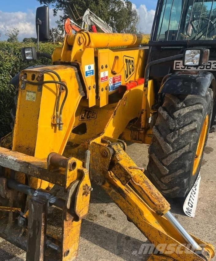 JCB 532-120 Manipuladores telescópicos