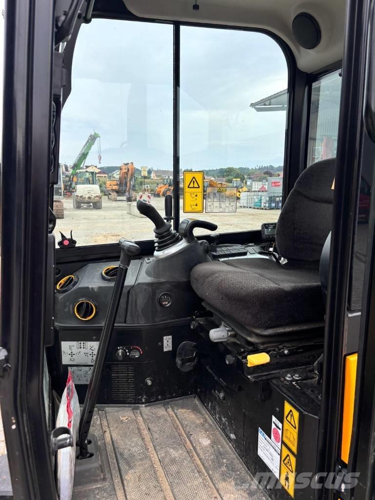 JCB 19 C-1 Mini Escavadoras <7t