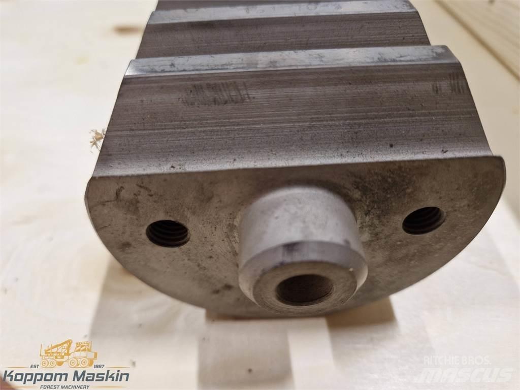  FMG/Ösa Cranab 290 Gruas de ceifeiras