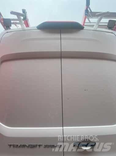 Ford Transit 350 HD Camiões Municipais / Uso Geral