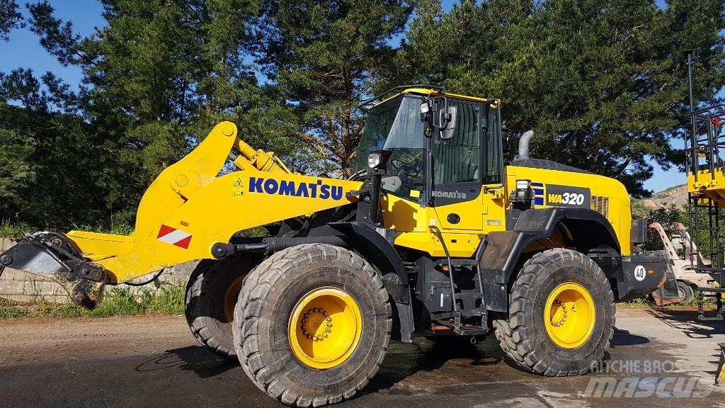 Komatsu WA320-8E0 Pás carregadoras de rodas