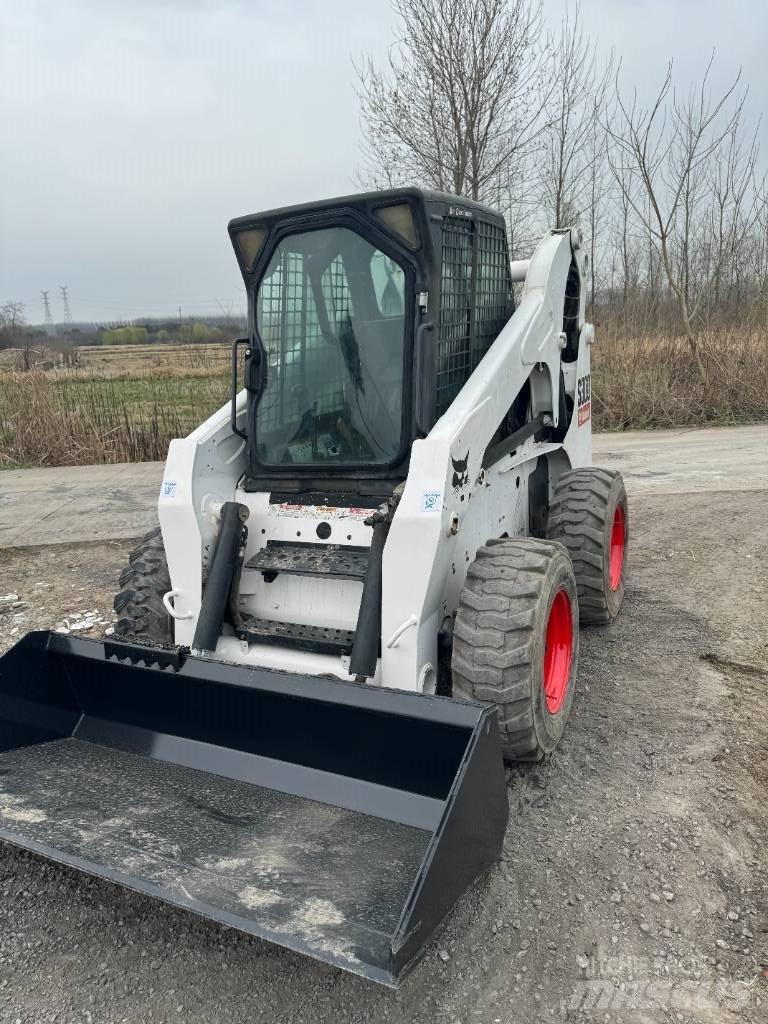 Bobcat S 300 Carregadoras de direcção deslizante