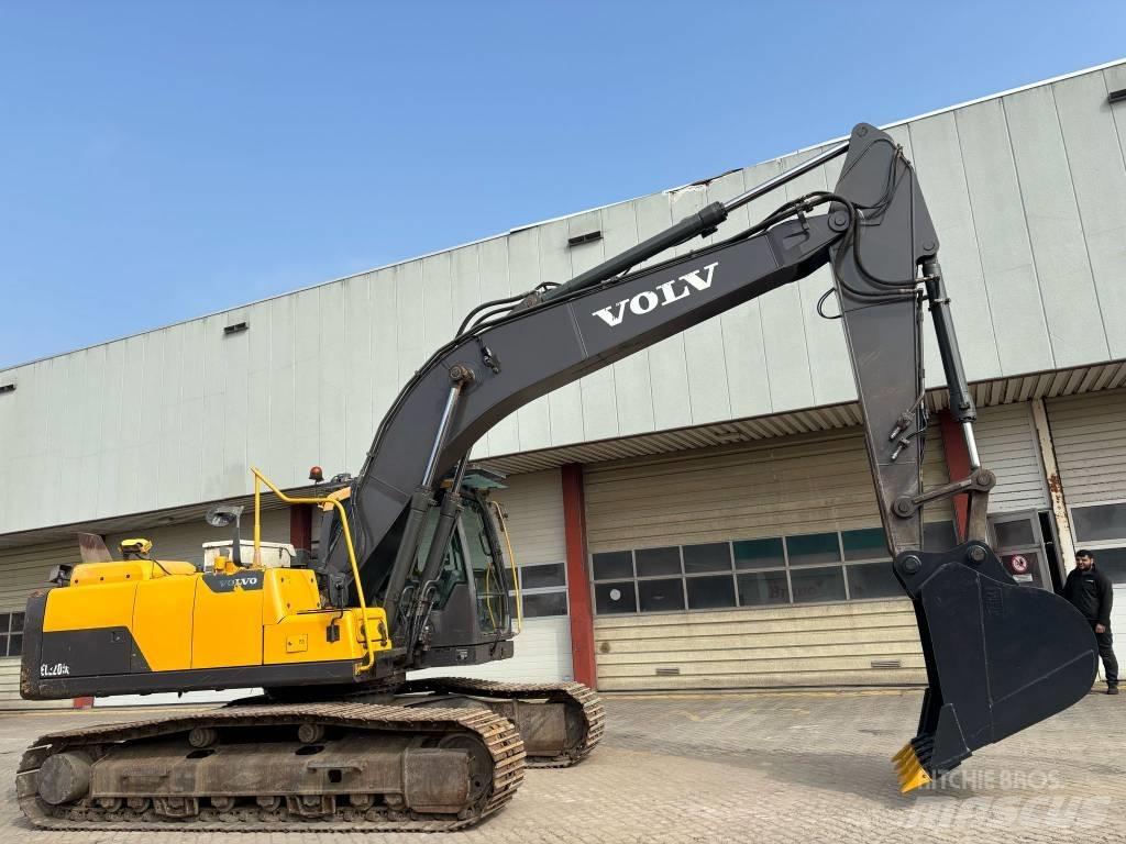 Volvo EC 220 DL Escavadoras de rastos