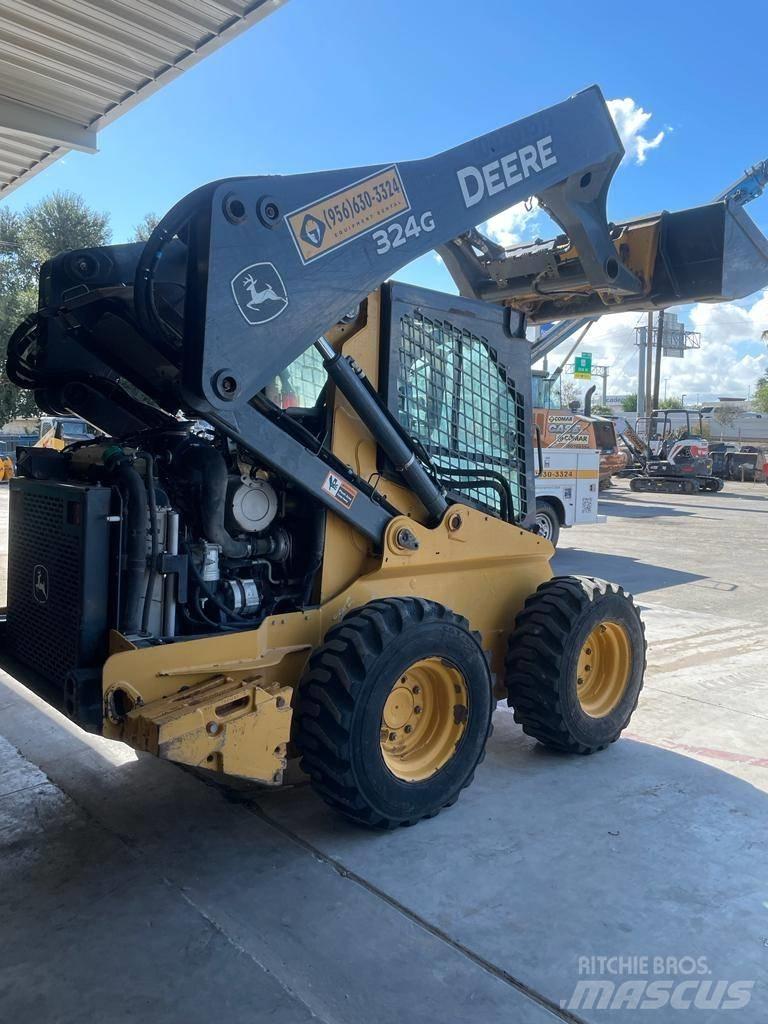 John Deere 324G Carregadoras de direcção deslizante
