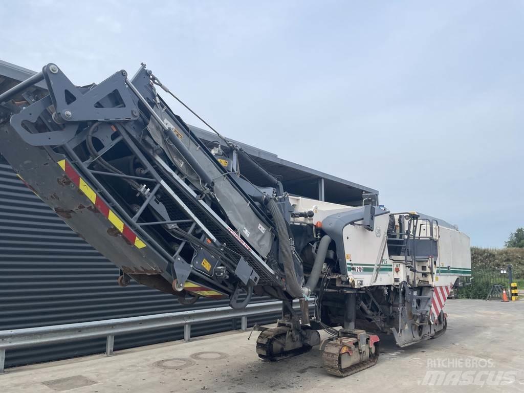 Wirtgen W 210 I Fresadoras de asfalto