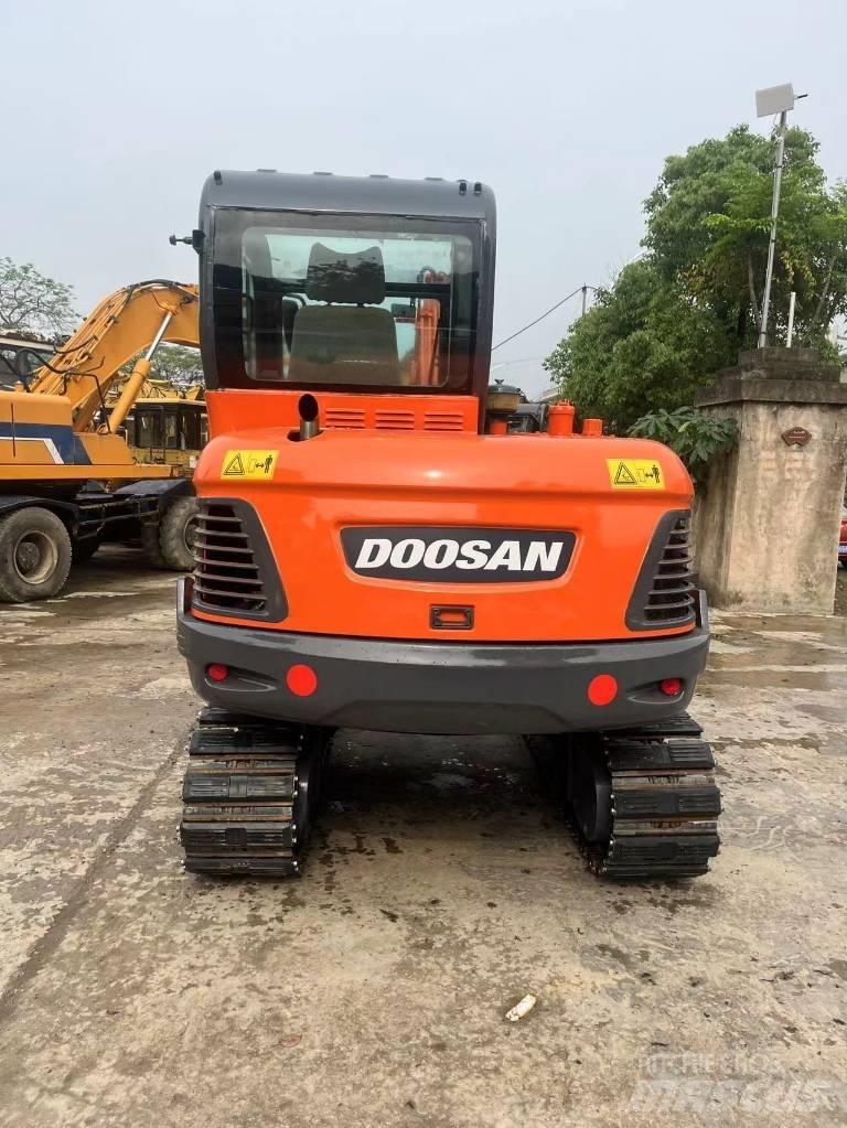 Doosan DX55-9C Mini Escavadoras <7t