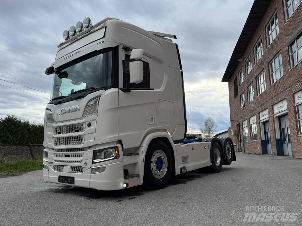 Scania R 590 Tractores (camiões)