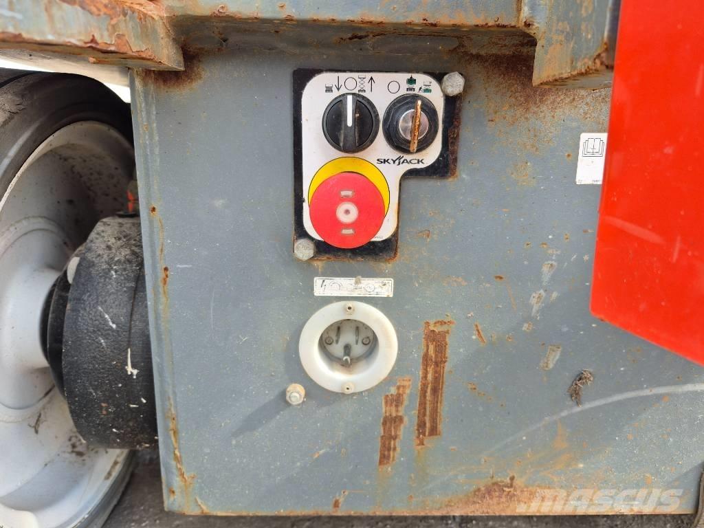 SkyJack SJ 4740 Elevadores de tesoura