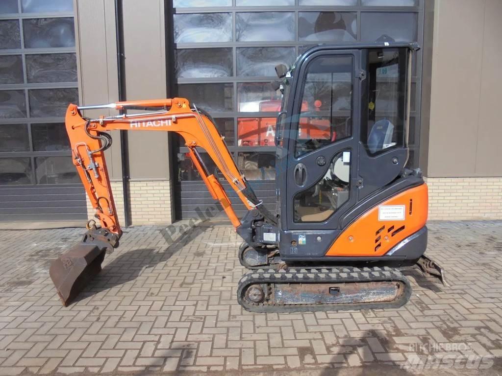 Hitachi Zaxis 18-3 Mini Escavadoras <7t