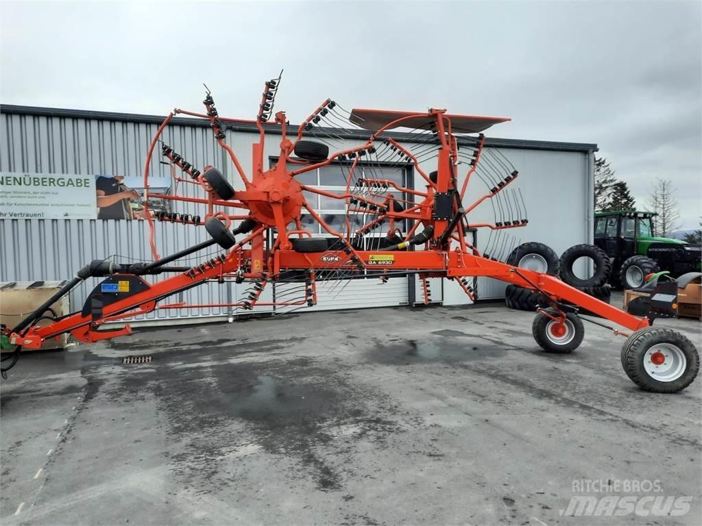 Kuhn GA 6930 Gadanheiras-fileiras