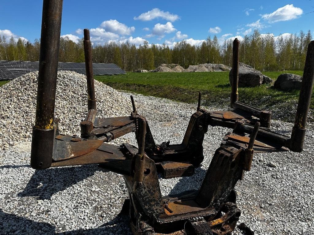 John Deere 1910 E Chassis e suspensões