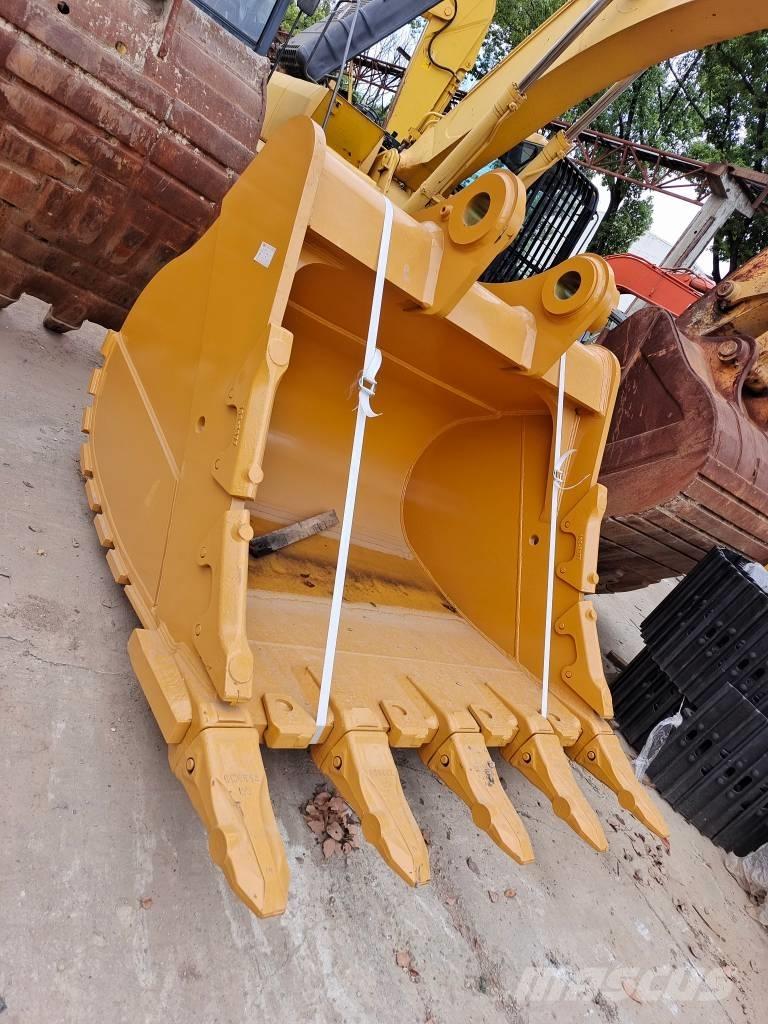 Komatsu PC 200-8 Escavadoras de rastos