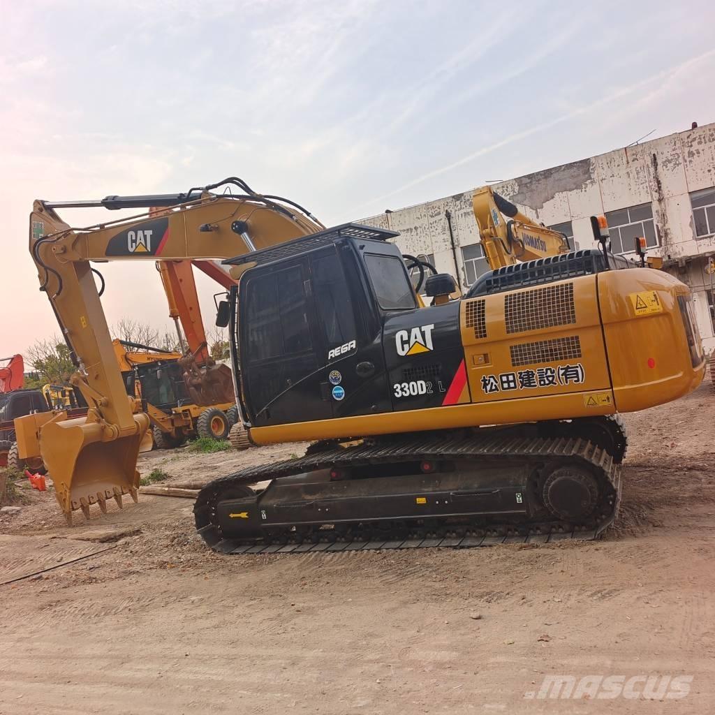 CAT 324 D2L Escavadoras de rastos