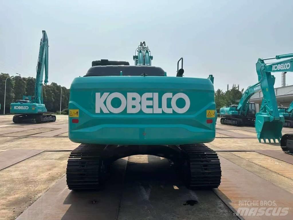 Kobelco SK 210 D Escavadoras de rastos