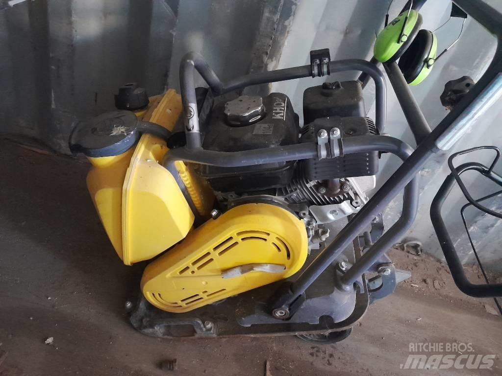 Atlas Copco LF 75 Placas compactadoras