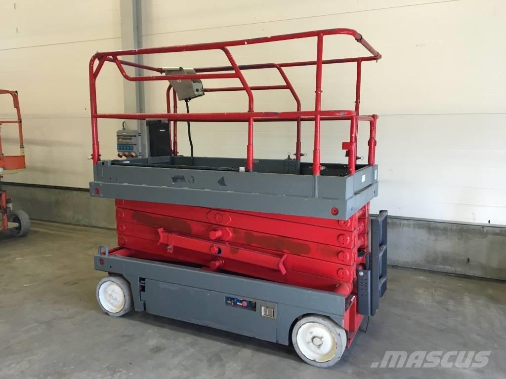 UpRight Saxlift X32N Plataformas aéreas montadas em atrelados